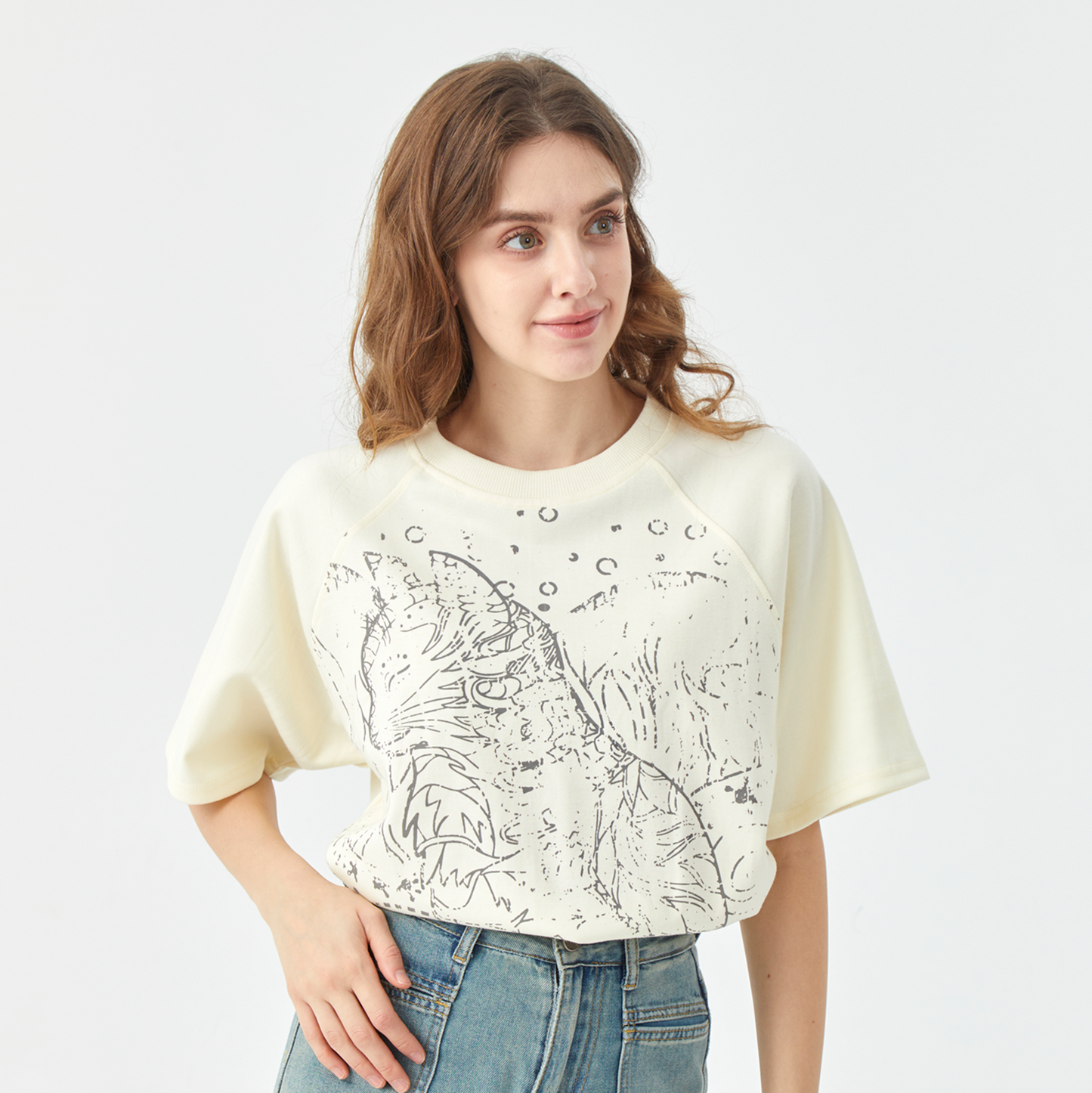 Women “Dream” Vanilla Cat Graphic Tee - MittyMau's Store