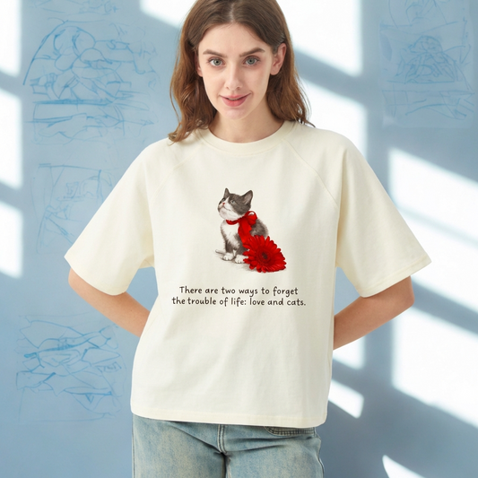 Women “Scarlet” Vanilla Cat Graphic Tee - MittyMau's Store