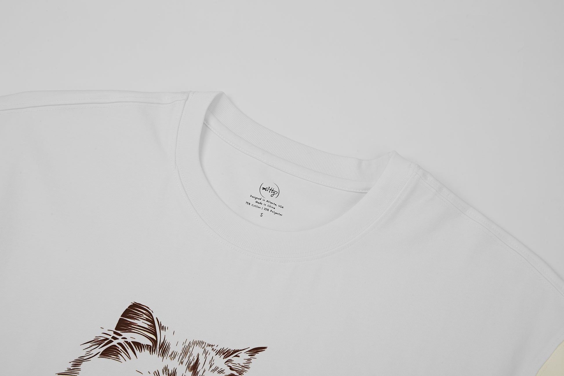 Mitty Women “Fluffy Cat” Graphic Tee Cozy meets character - MittyMau's Store